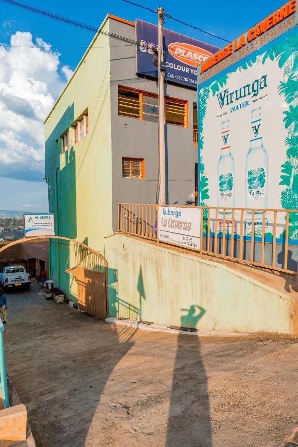 Auberge La Caverne Kigali Bagian luar foto